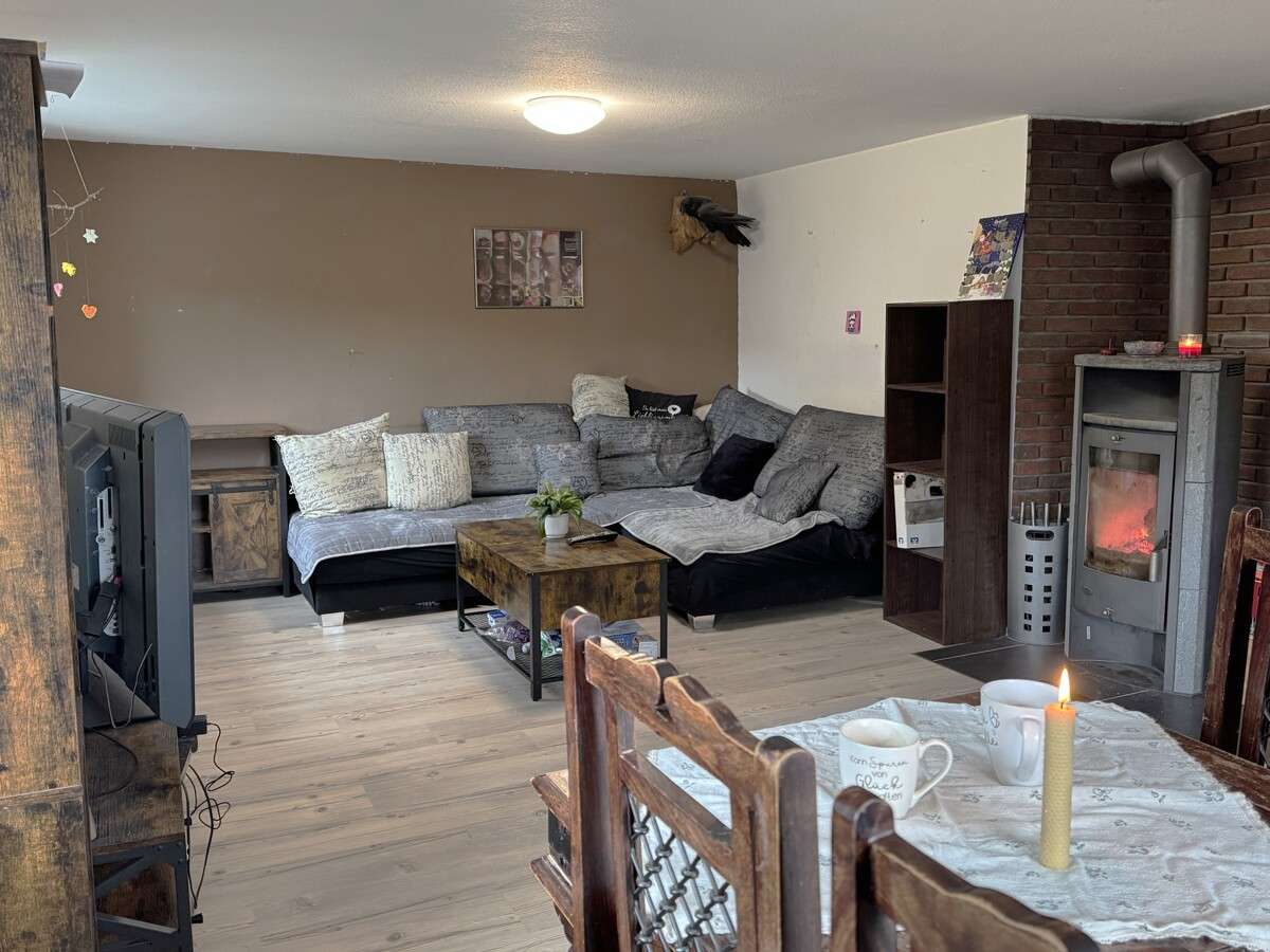 Immobilie in Kleines Wiesental - Wohnen im Grünen - saniertes Bauernhaus - Bild 9