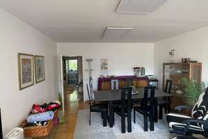 Wohnen mit Charakter: 3-Zimmer-Wohnung in Köln-Weiden – Diepenbeekallee 4, 50858 Weiden, Köln – Vorschaubild 3