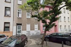 Investmentchance: Renovierungsbedürftiges MFH in Duisburg – Die vollständige Adresse der Immobilie erhältst du vom Anbieter., 47053 Hochfeld, Duisburg – Vorschaubild 4