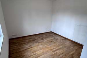 Charmante 3-Zimmer-Wohnung in denkmalgeschütztem Altstadthaus mit Balkon und Domblick – Die vollständige Adresse der Immobilie erhältst du vom Anbieter., 93047 Innenstadt, Regensburg – Vorschaubild 9