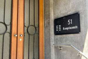 Kleine kernsanierte Terrassenwohnung in Unterbilk von privat