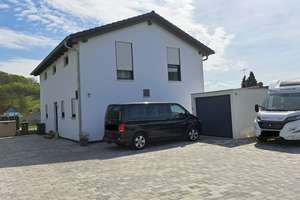 KfW-40Plus-Haus mit schönem Garten sucht neue Familie – Die vollständige Adresse der Immobilie erhältst du vom Anbieter., 64678 Lindenfels – Vorschaubild 1