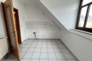 Wohnen auf zwei Ebenen – Maisonette mit flexibler Küchengestaltung – Heinrich-Zille-Straße 15, 9111 Zentrum, Chemnitz – Vorschaubild 8