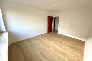 *PROVISIONSFREI* Helle 3-Zimmer Wohnung mit Sonnen-SW-Balkon im 3.OG – Karolingerstraße 1-7, 40223 Bilk, Düsseldorf – Vorschaubild 12