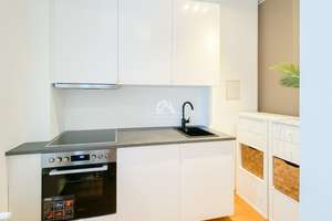 FERTIG MÖBLIERTES MICROAPARTMENT | IM SAMARITERKIEZ |  RUHIGES ERDGESCHOSS | PROVISIONSFREI | – Dolziger Str. 14, 10247 Friedrichshain, Berlin – Vorschaubild 4