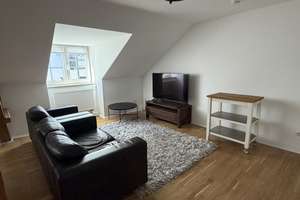Bezugsfreie DG Wohnung im Rückgebäude- Beste  Lage im Glockenbachviertel – Klenzestr.  67, 80469 Glockenbach, München – Vorschaubild 3