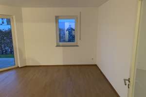 3-Zimmer-Erdgeschosswohnung mit Terrasse, Garten und TG-Stellplatz inkl. 11kW Wallbox – Albertus-Magnus-Str. 16, 85048 Friedrichshofen-Hollerstauden, Ingolstadt – Vorschaubild 3