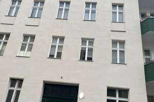 Charmante 3,5-Zimmer-Wohnung mit Gartenanteil im Hochparterre! – Die vollständige Adresse der Immobilie erhältst du vom Anbieter., 10965 Kreuzberg, Berlin – Vorschaubild 1