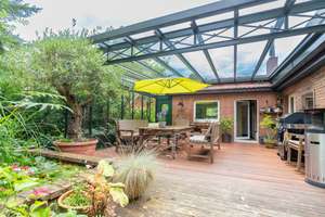 Alsterdörfer: Charmantes EFH in guter Lage mit Garten, Kaminofen, überdachter Terrasse, Teich uvm. – Die vollständige Adresse der Immobilie erhältst du vom Anbieter., 22397 Lemsahl-Mellingstedt, Hamburg – Vorschaubild 6