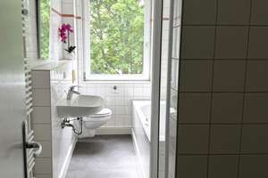 Alles drin: Einbauküche + Balkon + Wanne und Dusche – Arndtstraße 3, 39108 Stadtfeld Ost, Magdeburg – Vorschaubild 5