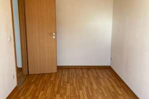 Großzügige 3-Zimmer-Wohnung mit Ausblick in zentraler Lage zu vermieten – Zieschestr. 25, 9111 Zentrum, Chemnitz – Vorschaubild 7