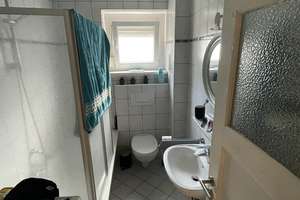 Helle 3-Zimmer-Wohnung mit moderner Küche zur Übernahme – Nachmieter gesucht – Die vollständige Adresse der Immobilie erhältst du vom Anbieter., 97080 Grombühl, Würzburg – Vorschaubild 4