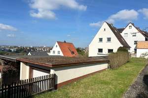 Gestalten Sie Ihren neuen Wohntraum selbst - Einfamilienhaus in beliebter Lage! – Die vollständige Adresse der Immobilie erhältst du vom Anbieter., 96472 Rödental – Vorschaubild 2
