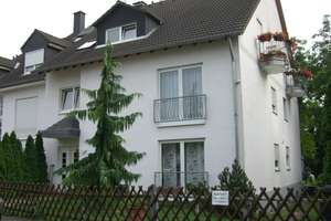 Im 3 Fam.Haus schöne 4ZKB,kleine Balkon MZ- Kostheim