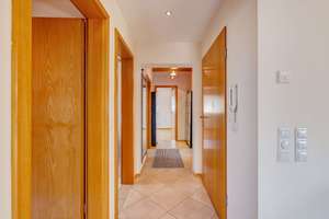 Trudering: 3,5-Zimmer Maisonette-Dachgeschosswohnung mit perfekter Raumaufteilung und Balkon -frei – Die vollständige Adresse der Immobilie erhältst du vom Anbieter., 81825 Berg am Laim Ost, München – Vorschaubild 12