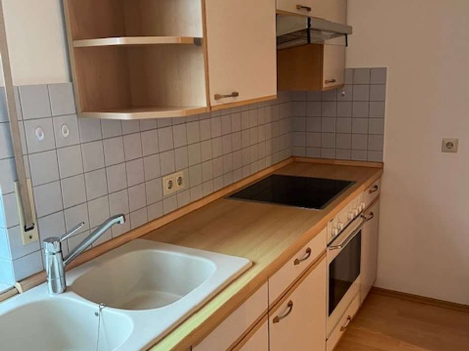 sehr schöne Einbauküche 