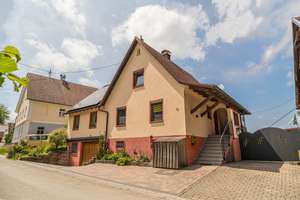 Modernes Einfamilienhaus mit Traumgrundstück & großzügigem Nebengebäude – Die vollständige Adresse der Immobilie erhältst du vom Anbieter., 86489 Deisenhausen – Vorschaubild 1