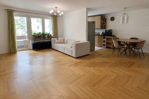 Helle 3-Zimmer-Wohnung mit 2 Balkonen, 2 Bädern und Tiefgarage nahe Hirschgarten