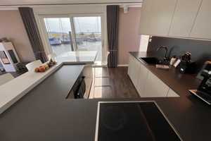 LUXUS Hausboot - 3 Etagen - 100m² Wohnen + 120 m² SONNENTERRASSE - Kamin, Kino, komplett individuell – Berlin – Vorschaubild 68
