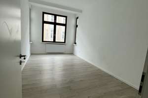 großzügige 4-Zimmer Wohnung-zentrale Lage-WG geeignet – Eifelstraße 42, 52068 Adalbertsteinweg, Aachen – Vorschaubild 3