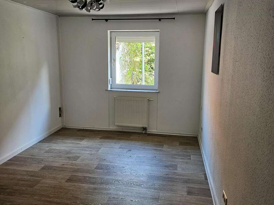 OG abgeteiltes Zimmer