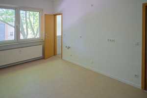 Schöne helle 2 ZKB-Wohnung mit Balkon und großer Wohnküche – Markgrafenstr. 66, 47166 Duisburg – Vorschaubild 12