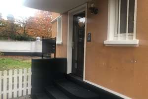 Zentral gelegene sanierte 2-Zimmer EG Wohnung Lev Schlebusch mit Terrasse