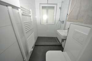 Einladender Wohnkomfort – Hell, stilvoll und zum Ankommen gemacht – Die vollständige Adresse der Immobilie erhältst du vom Anbieter., 70186 Gaisburg, Stuttgart – Vorschaubild 3