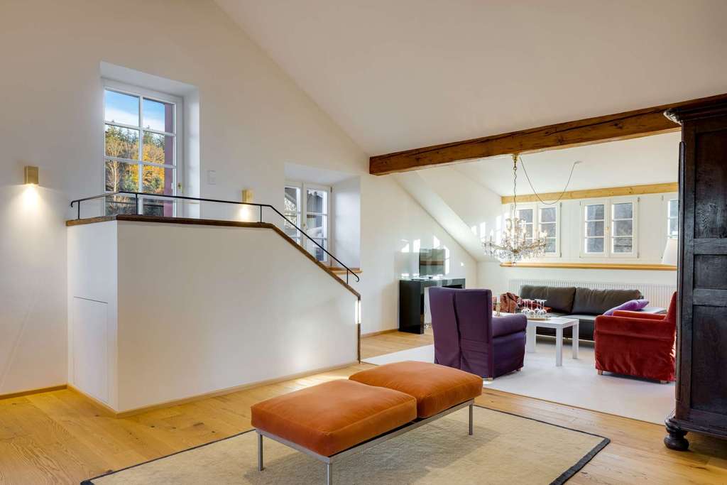 Immobilie in Frasdorf - Loftfeeling in traditionellem Landschlößl - Bild 2