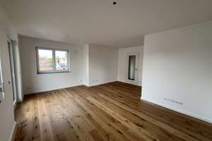 W04 OG+DG großzügige Maisonette Wohnung – Pulverturmstraße 58, 80935 Lerchenau-Ost, München – Vorschaubild 5