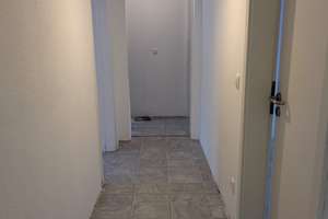 Helle 3-Zimmer-Wohnung ( 70 m²) mit hohen Decken und großen Fenstern in ruhiger Lage – Die vollständige Adresse der Immobilie erhältst du vom Anbieter., 47137 Untermeiderich, Duisburg – Vorschaubild 21