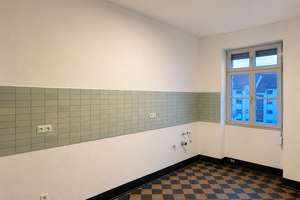 Kernsanierte & denkmalgeschützte Wohnung 2-Zi-Kü-Bad mit Garten sehr zentral – Die vollständige Adresse der Immobilie erhältst du vom Anbieter., 76135 Beiertheim-Bulach, Karlsruhe – Vorschaubild 4