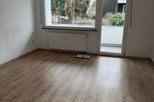 Helle 2-Zimmer-Wohnung mit Balkon in Köln – Bernburger Weg 3, 51061 Höhenhaus, Köln – Vorschaubild 4