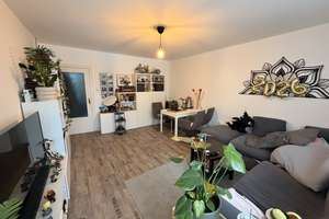 Gepflegte, gemütliche 2-Zimmer-Wohnung mit Balkon-Loggia in Hamburg-Marienthal,  Hochparterre – Die vollständige Adresse der Immobilie erhältst du vom Anbieter., 22041 Wandsbek (Ortsteil), Hamburg – Vorschaubild 3