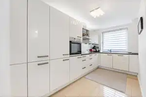 Ruhig & gut angebunden: Doppelhaushälfte mit Garten, Keller & Carport in Norderstedt – Segeberg (Kreis) – Vorschaubild 10