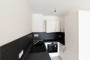 2 Zimmerwohnung mit Einbauküche und großem Balkon – Grafrather Straße 9, 81245 München – Vorschaubild 9