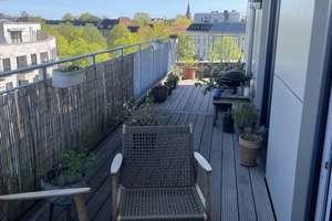 moderne 4 Zimmer Whg mit Dachterrasse im 5. OG