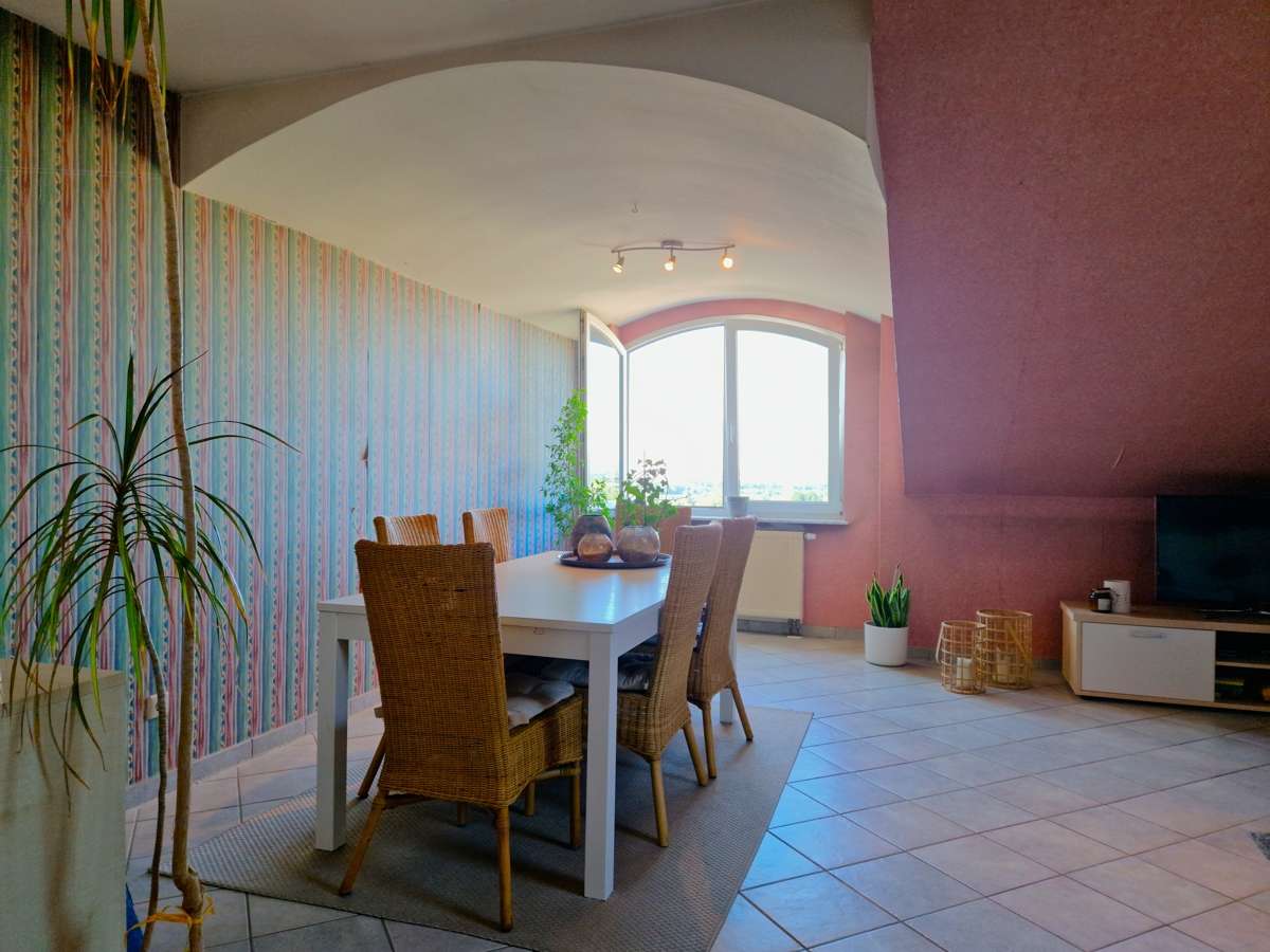 Immobilie in Rauenberg - PROVISIONSFREI! 3-Zimmer-Dachgeschoss-Wohnung mit Balkon und Garage in Rauenberg-Malschenberg - Bild 3