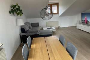 Wohnen & Arbeiten perfekt kombiniert: Helle DG-Wohnung mit separaten Arbeitsraum – Ringstrasse 23, 74382 Neckarwestheim – Vorschaubild 8