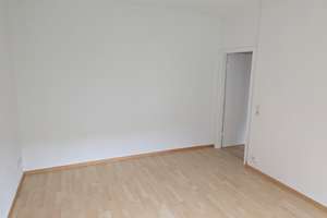 Balkon, Wanne und kurzfristig frei: 2-Zi.-Whg. in ruhiger Lage – Winterbergstraße 84e, 1237 Seidnitz/Dobritz, Dresden – Vorschaubild 10