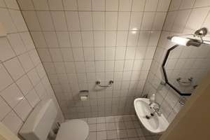 Modernes Familien-Reihenhaus in ruhiger Lage von Regensburg-Burgweinting – 93055 Burgweinting-Harting, Regensburg – Vorschaubild 26
