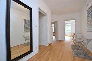 Modern und hochwertig möblierte Altbauwohnung in Stuttgart West – Die vollständige Adresse der Immobilie erhältst du vom Anbieter., 70197 Rotebühl, Stuttgart – Vorschaubild 16