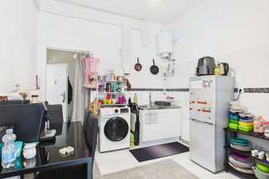 SCHWIND IMMOBILIEN - KOMPAKTE WOHNUNGEN MIT AUSBAURESERVE – KAPITALANLAGE MIT ENTWICKLUNGSPOTENZIAL – Die vollständige Adresse der Immobilie erhältst du vom Anbieter., 64283 Mitte, Darmstadt – Vorschaubild 6
