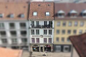 Attraktive Kapitalanlage in Würzburg: Voll vermietetes Wohn- und Geschäftshaus mit stabilem Ertrag – Die vollständige Adresse der Immobilie erhältst du vom Anbieter., 97072 Altstadt, Würzburg – Vorschaubild 1