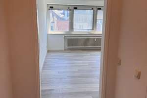 Frisch renovierte 1-Zimmer-Wohnung mit moderner Küche & Bad – ab sofort bezugsfrei – Dahmengraben 9-13, 52062 Markt, Aachen – Vorschaubild 8