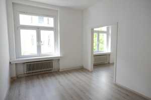 Geräumige 4-Zimmerwohnung mit Balkon – Eduardstr. 5, 42275 Wuppertal – Vorschaubild 4