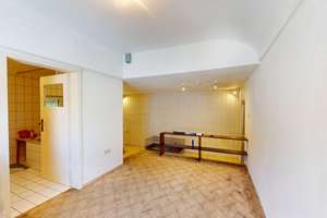 Pulheim-City || Ausbaupotential || Caravan-Stellplatz || 2 Garagen – Die vollständige Adresse der Immobilie erhältst du vom Anbieter., 50259 Pulheim – Vorschaubild 4