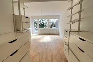 Zentrumsnah in München – Terrasse & kleiner Garten  – Die vollständige Adresse der Immobilie erhältst du vom Anbieter., 81369 Mittersendling, München – Vorschaubild 1