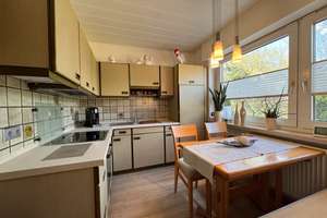 Bezugsfreies und geräumiges Reihenmittelhaus mit zwei Garagen und Garten – Die vollständige Adresse der Immobilie erhältst du vom Anbieter., 47179 Wehofen, Duisburg – Vorschaubild 9
