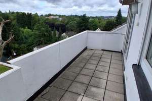 Seltenes Fundstück!  3-Zi-Whg., 85m² mit ausbaufähigem Dachgeschoss (45m²) und Sonnenbalkon – 42651 Solingen-Mitte, Solingen – Vorschaubild 3